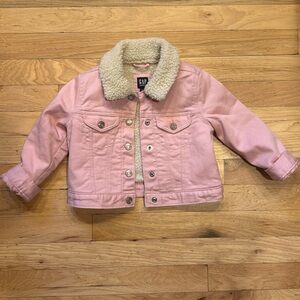 GAP Girls pink denim jacket Sherpa-lined. 3T. NWOT